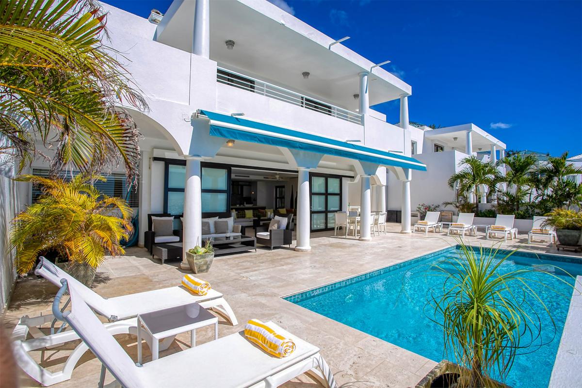 Luxury Villa rental St Martin - Pool view